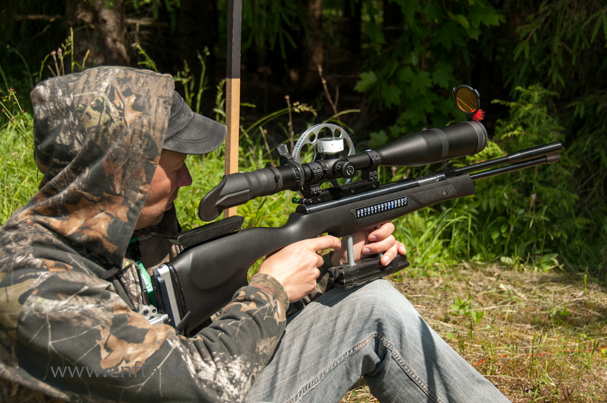 Andres Mikfelt, Weihrauch HW 97 KT, Hawke SideWinder 8-32x56